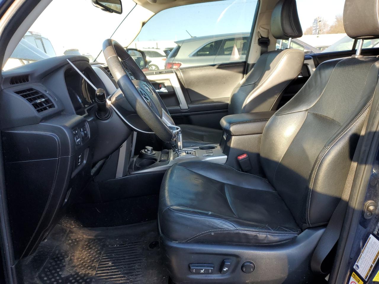 2017 Toyota 4Runner - Image 7