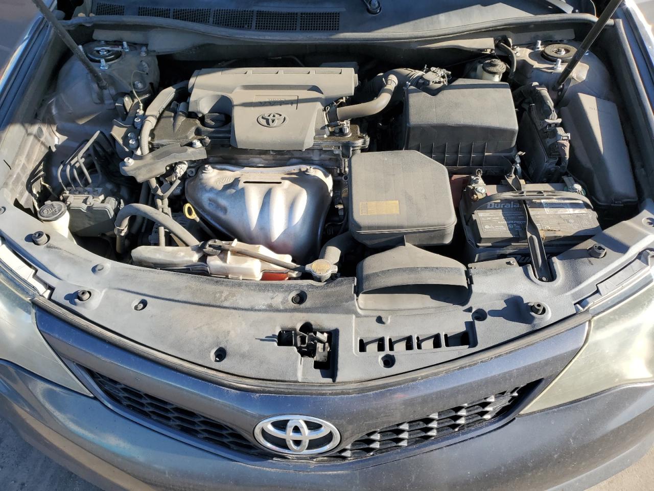 2014 Toyota Camry - Image 13