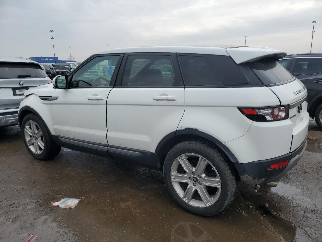 2013 Land Rover Range Rover - Image 2