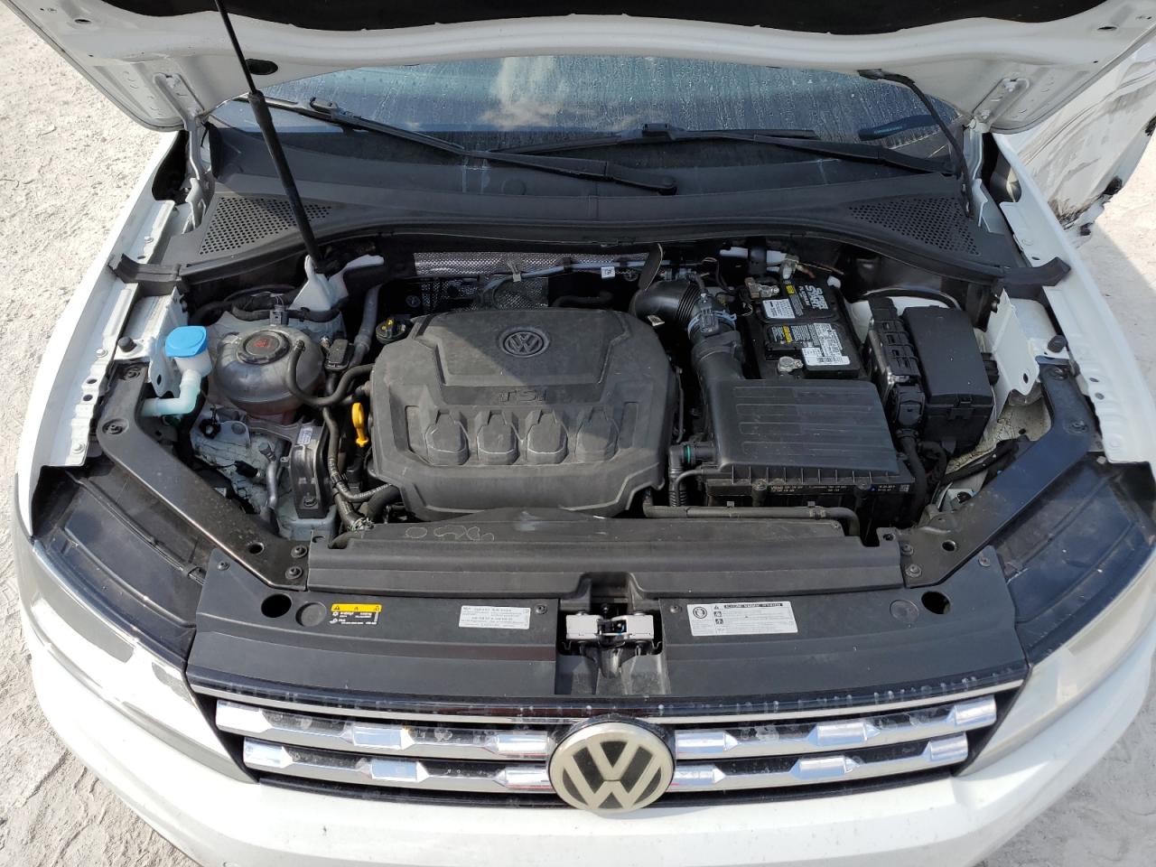 2019 Volkswagen Tiguan - Image 12