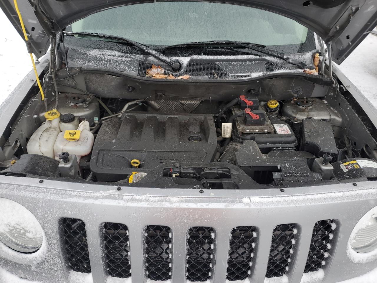 2016 Jeep Liberty (Patriot) - Image 11