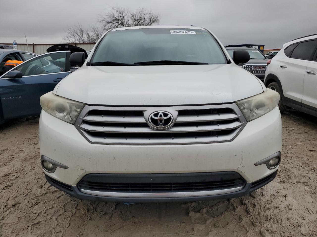 2011 Toyota Highlander - Image 5