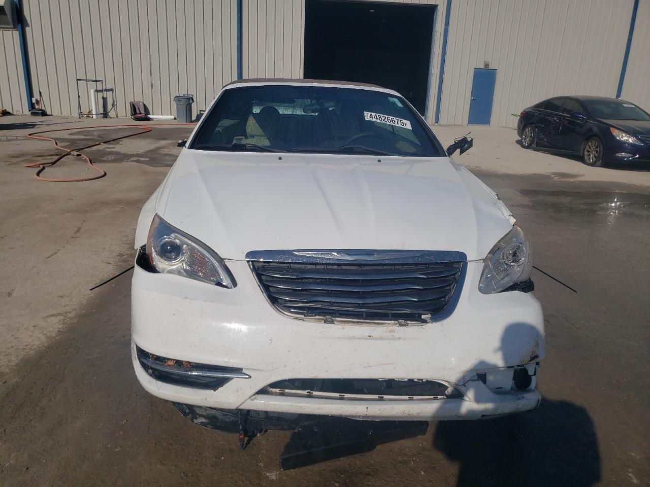 2011 Chrysler 200 - Image 5