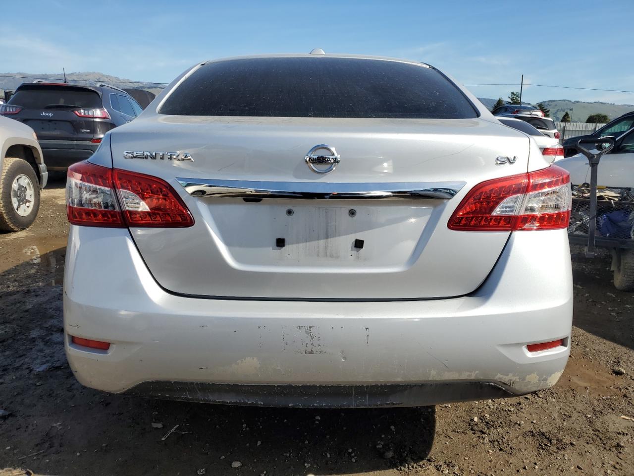 2015 Nissan Sentra - Image 6