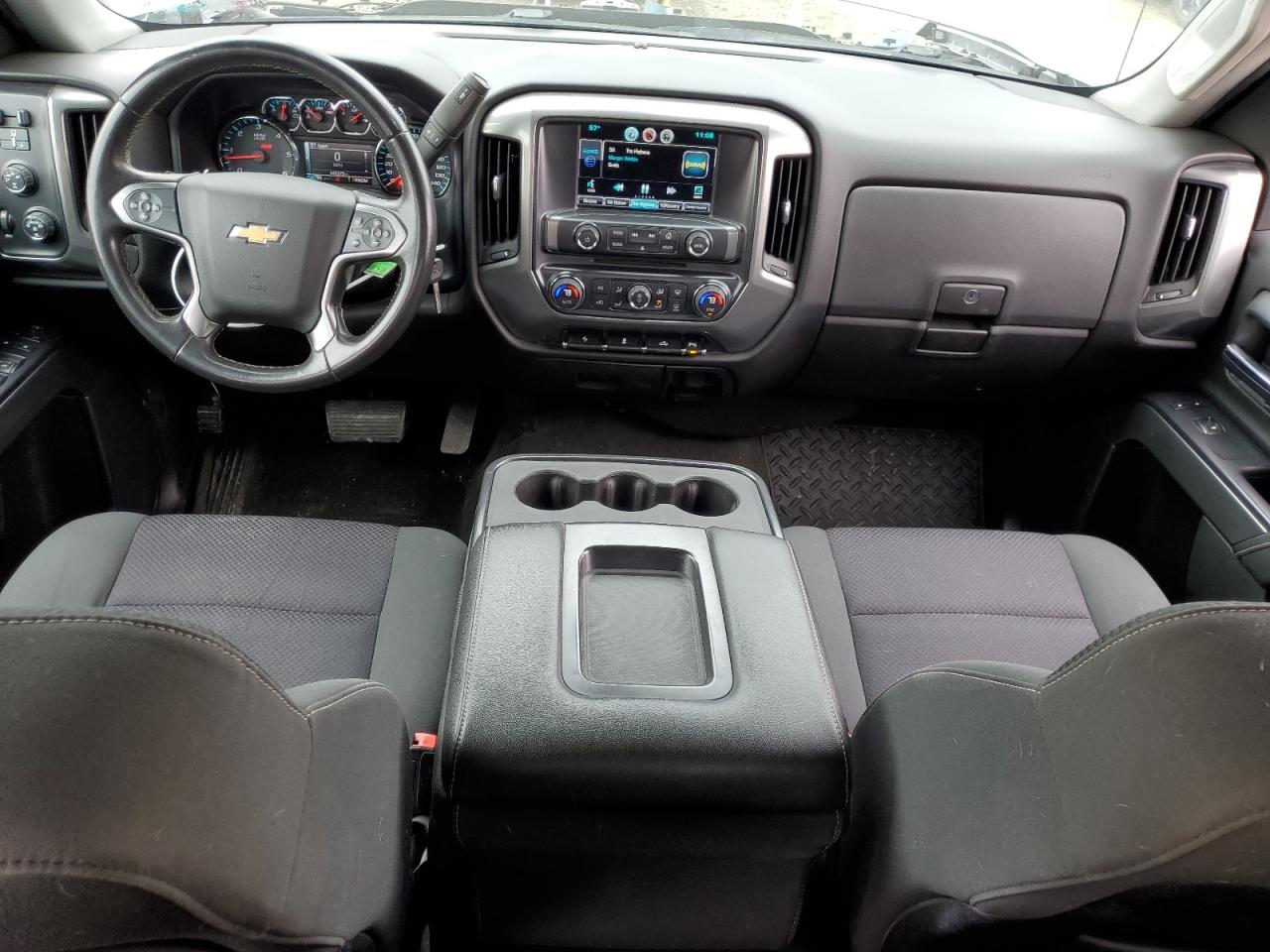 2015 Chevrolet Silverado - Image 8