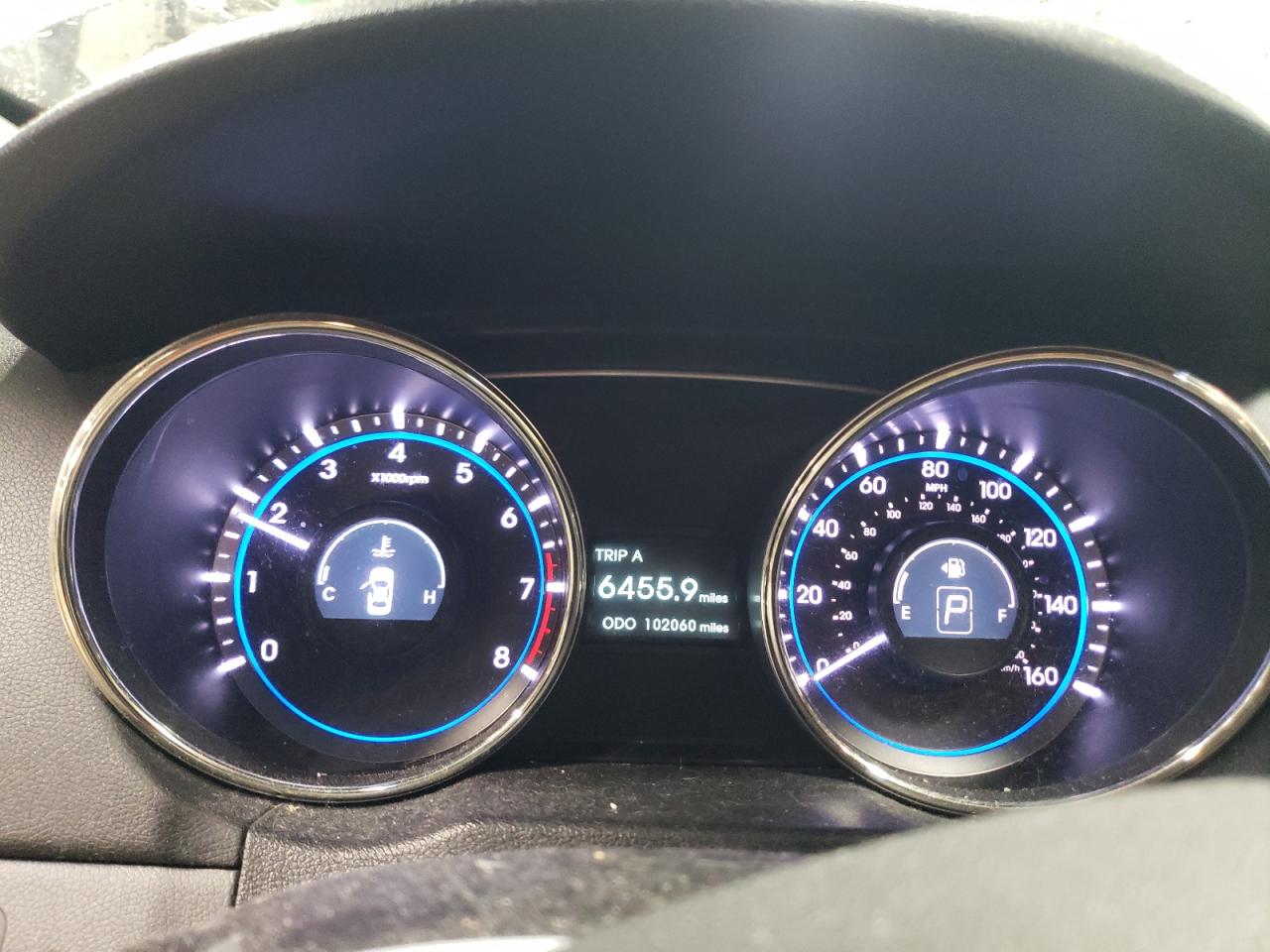2012 Hyundai Sonata - Image 9