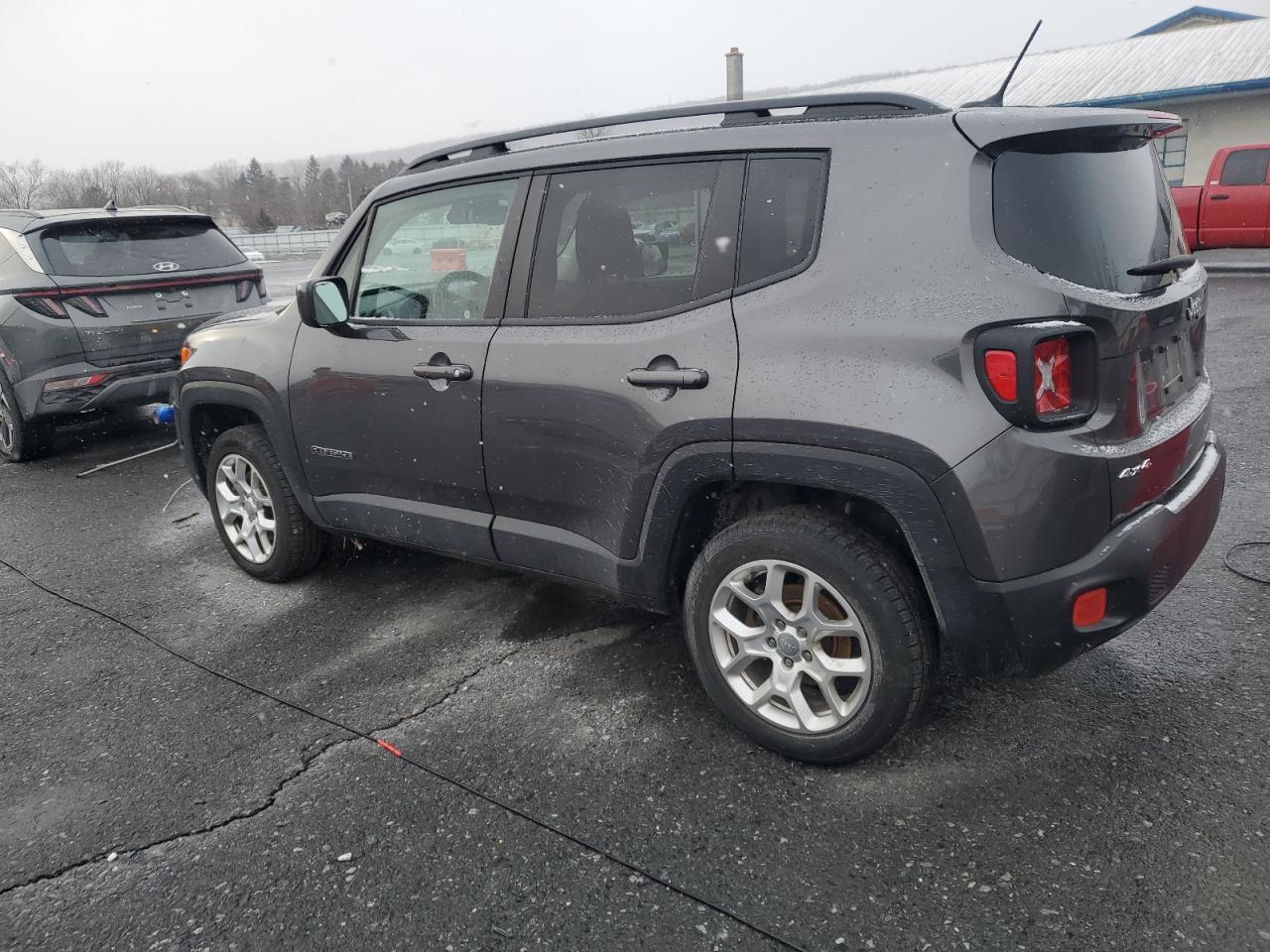 2017 Jeep Renegade - Image 2
