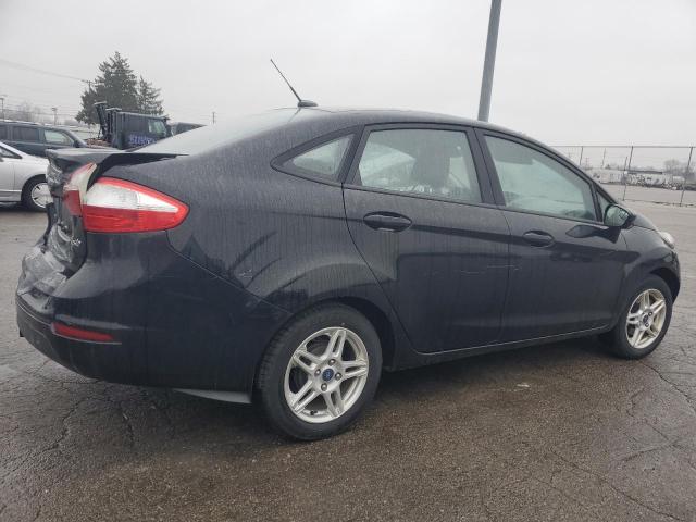  FORD FIESTA 2017 Черный