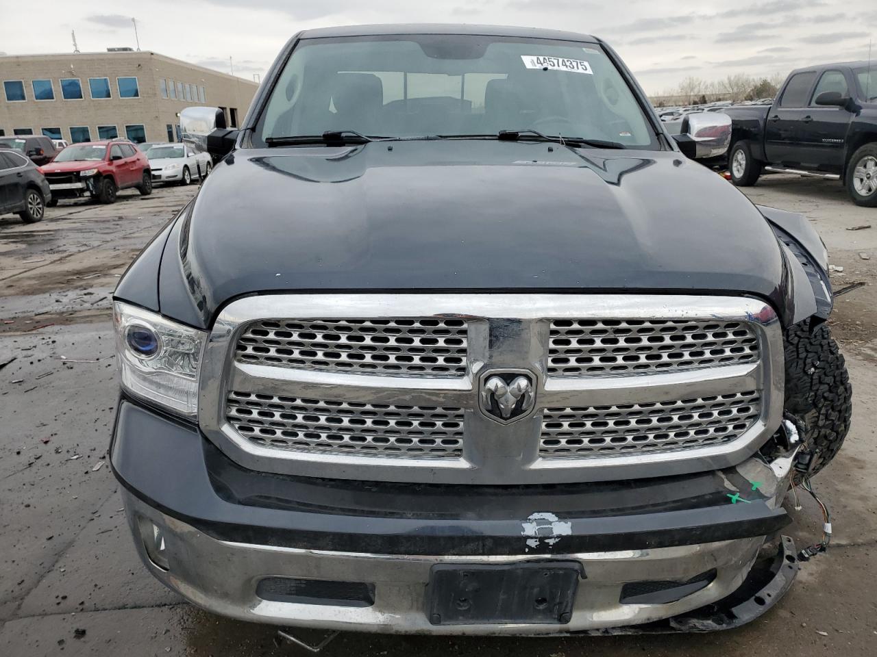 2016 RAM 1500 - Image 5