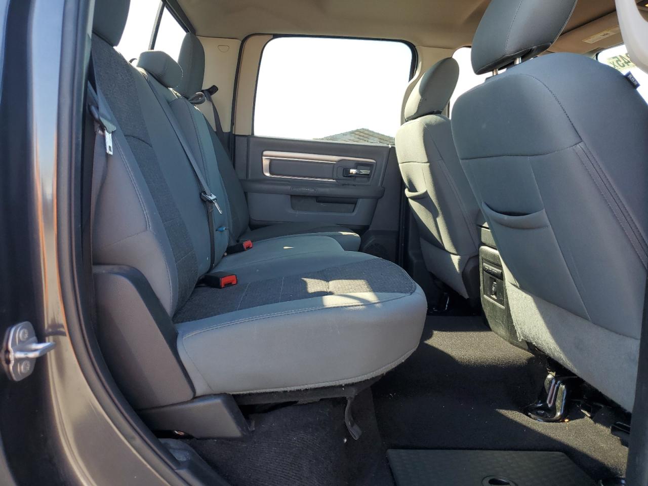 2017 RAM 1500 - Image 11