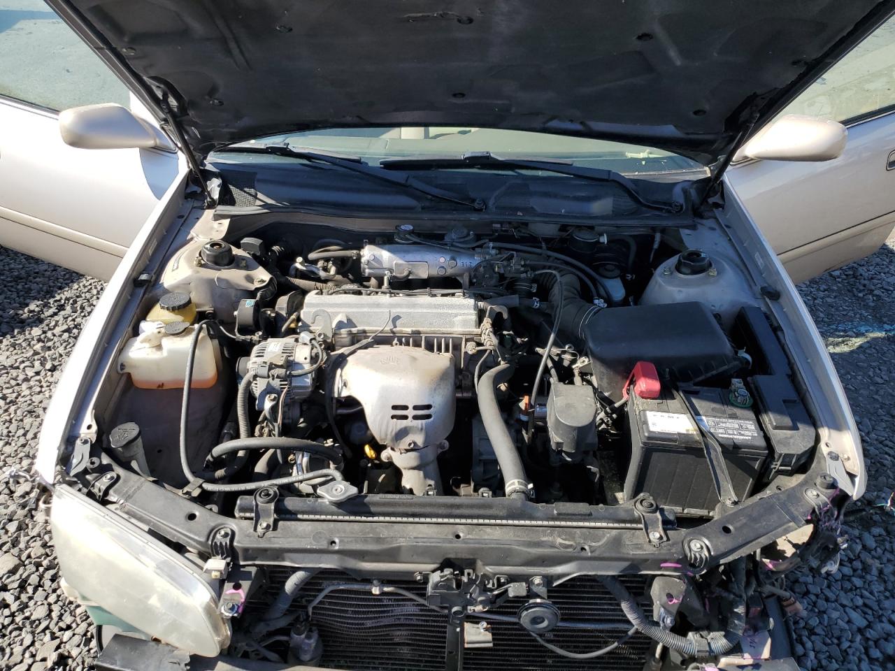 2000 Toyota Camry - Image 11