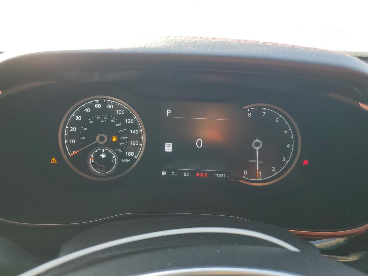 2024 Genesis G70 - Image 9