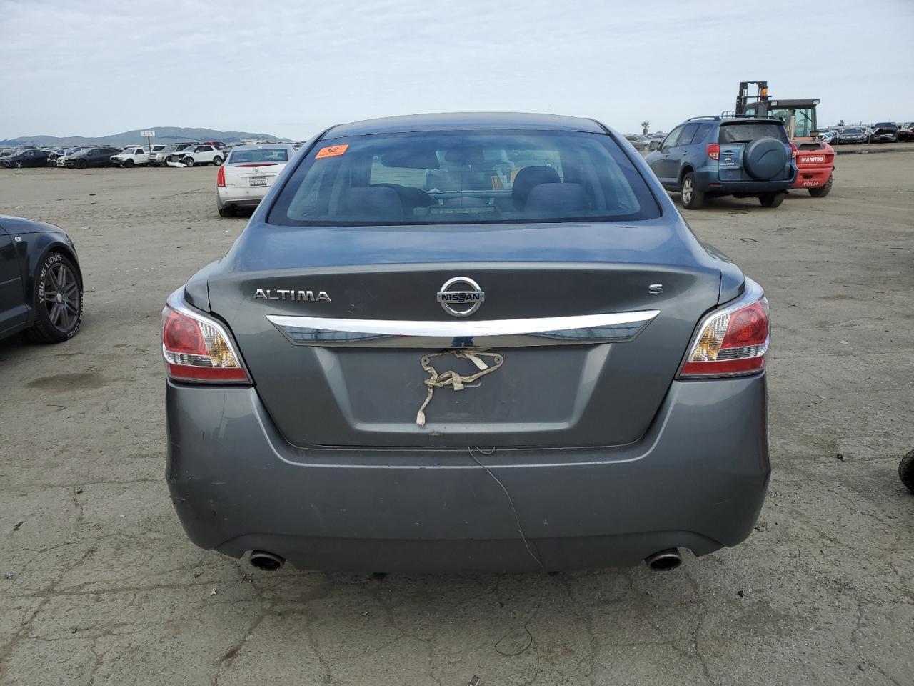 2015 Nissan Altima - Image 6