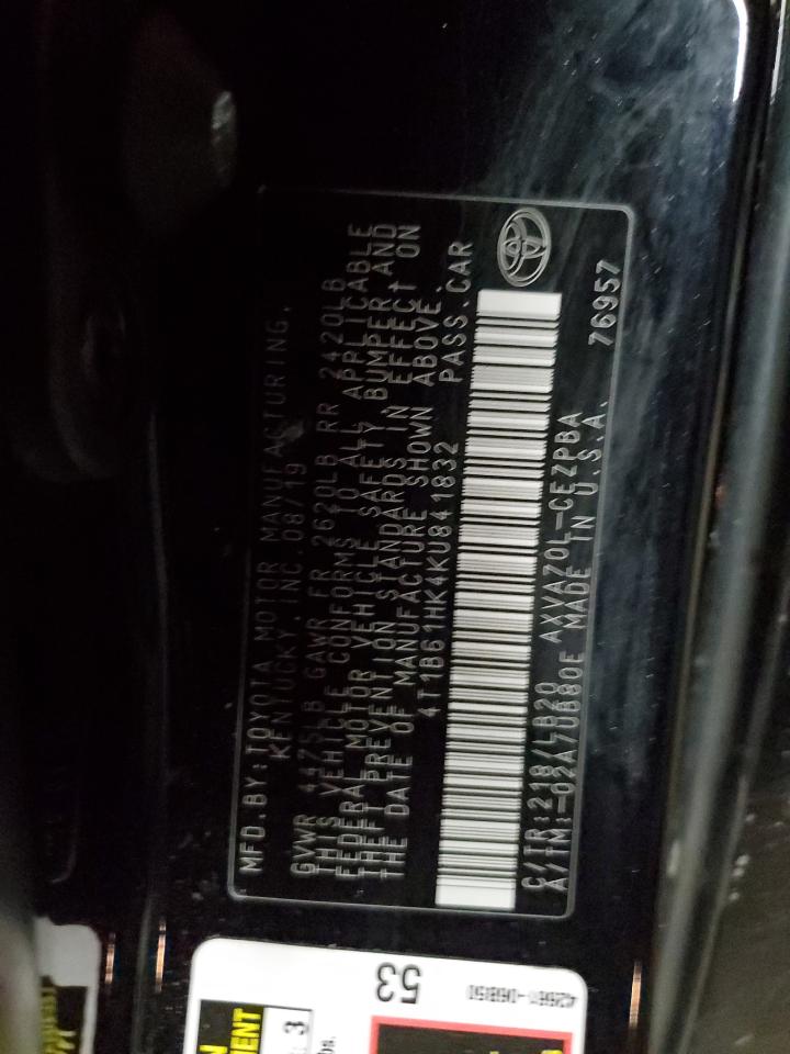 2019 Toyota Camry - Image 14