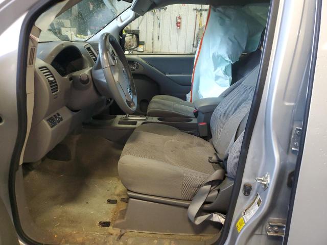 NISSAN FRONTIER 2017 Srebrny