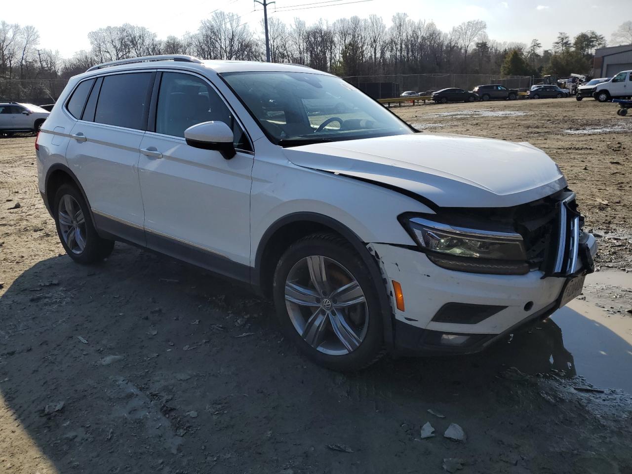 2019 Volkswagen Tiguan - Image 4