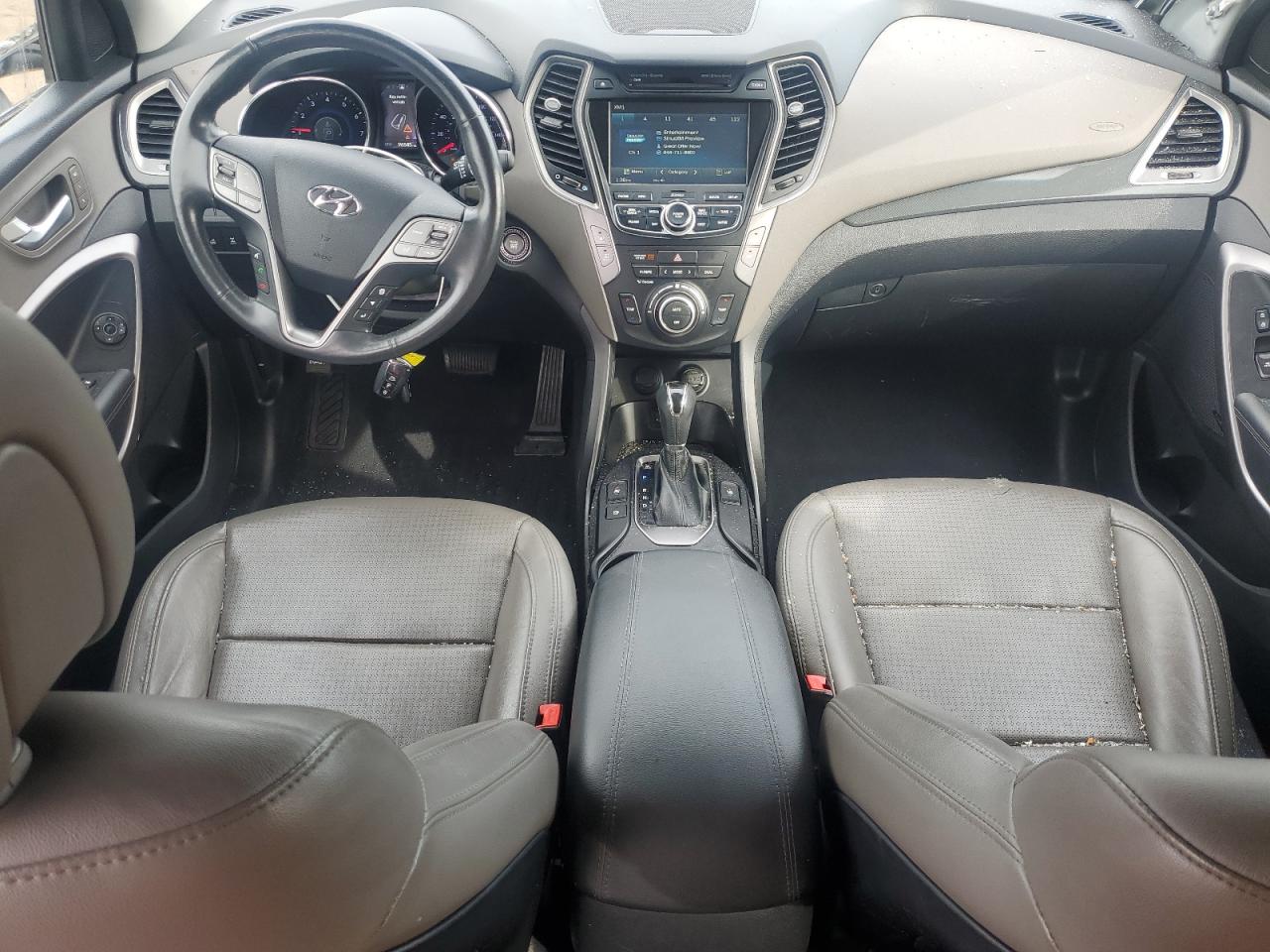 2015 Hyundai Santa Fe - Image 8