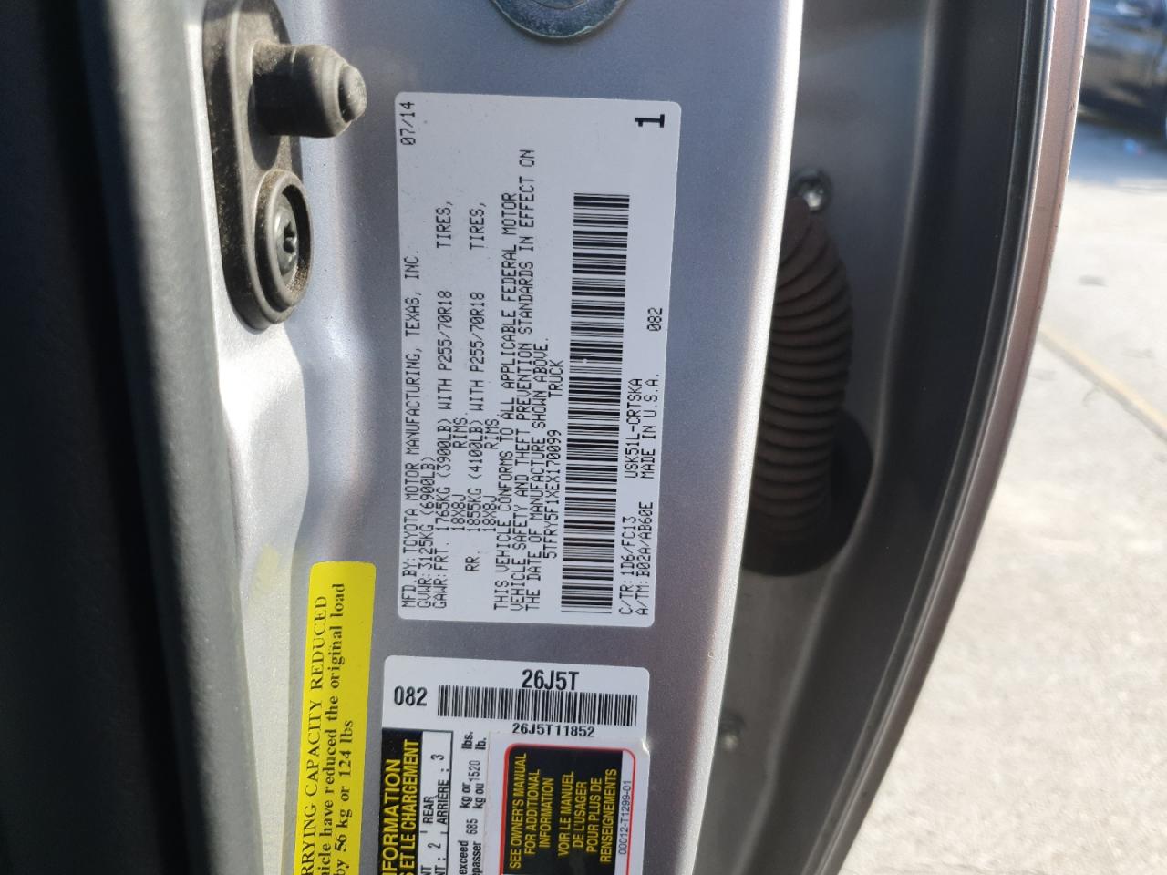 2014 Toyota Tundra - Image 12