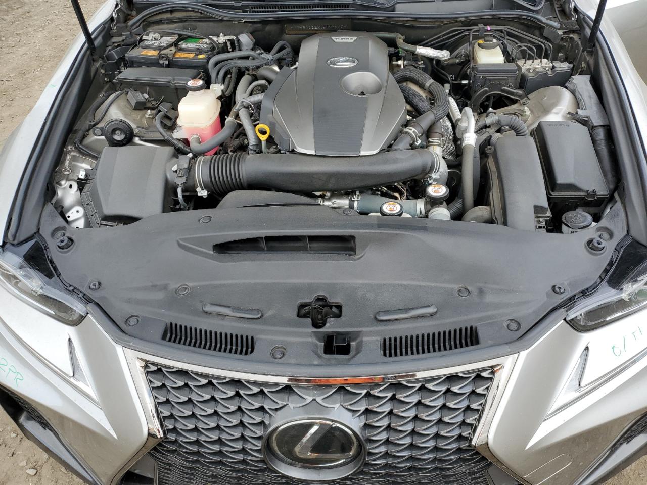 2018 Lexus IS - Image 11
