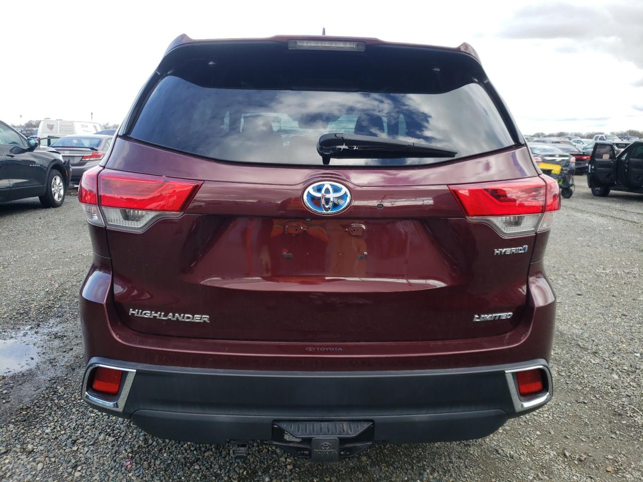 2019 Toyota Highlander - Image 6