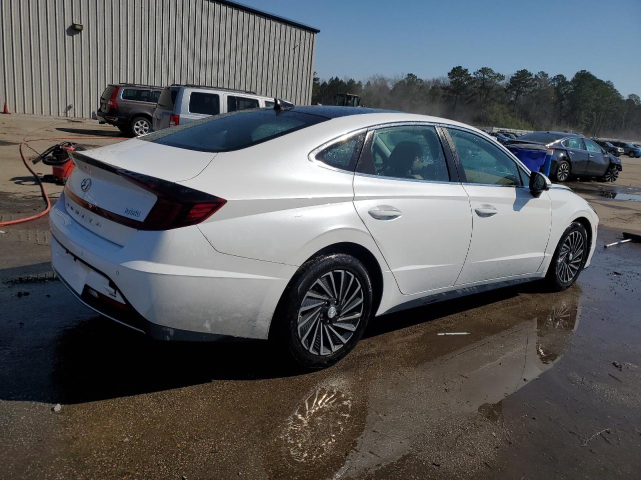 2021 Hyundai Sonata - Image 3
