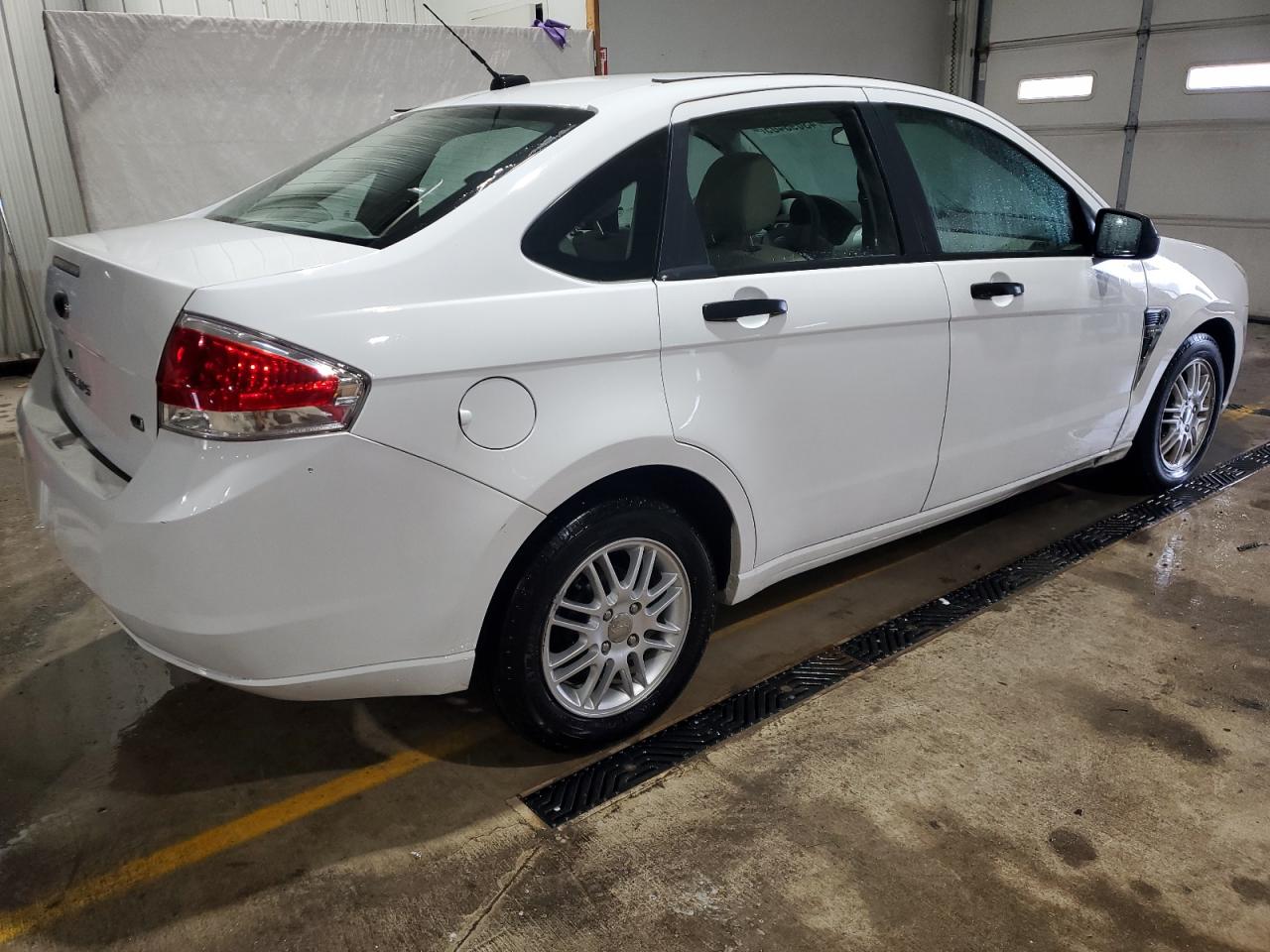 2008 Ford Focus - Image 3