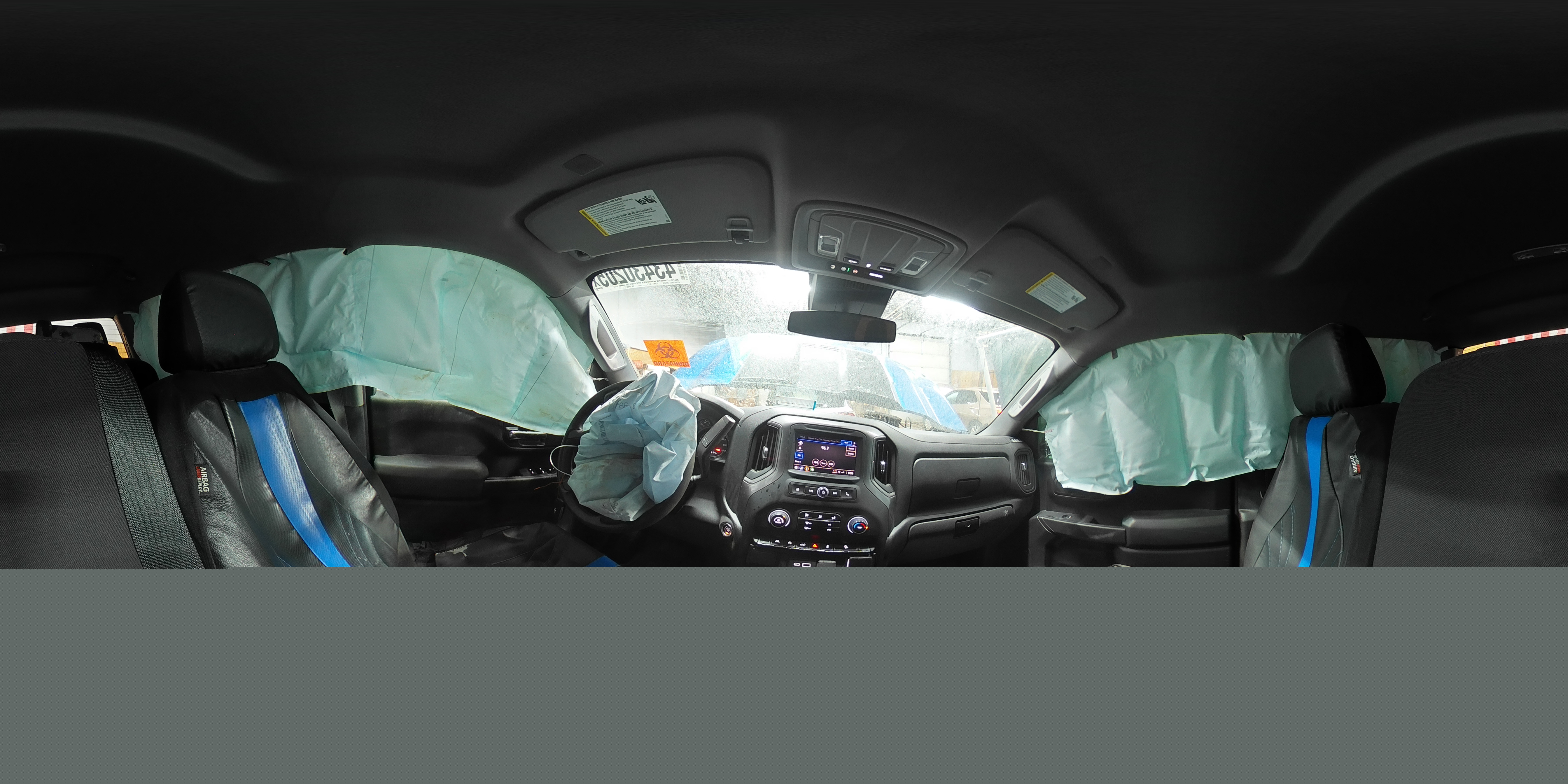 2022 Chevrolet Silverado - Image 12