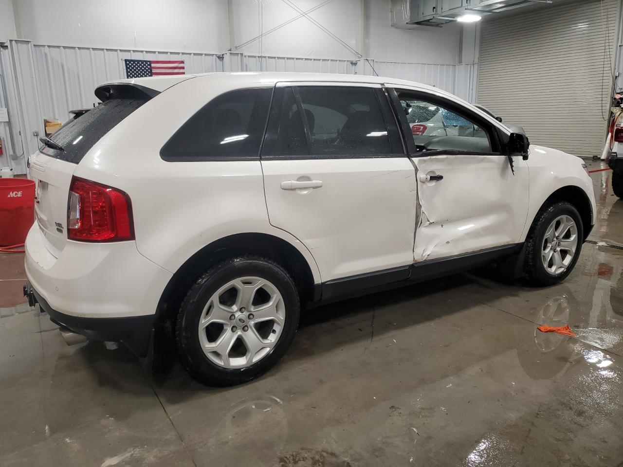 2014 Ford Edge - Image 3