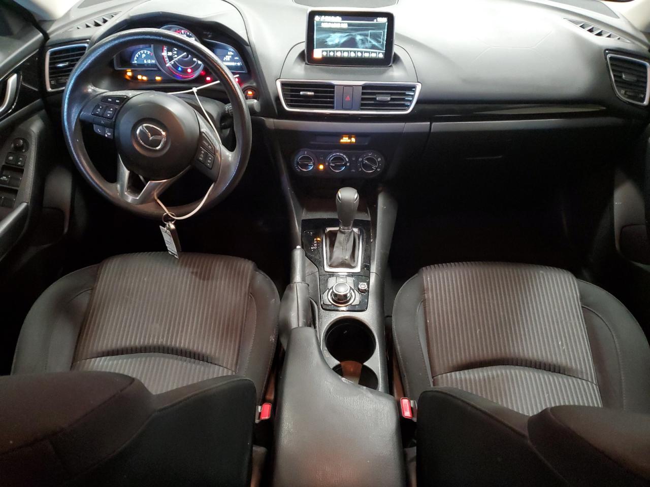 2016 Mazda 3 - Image 8