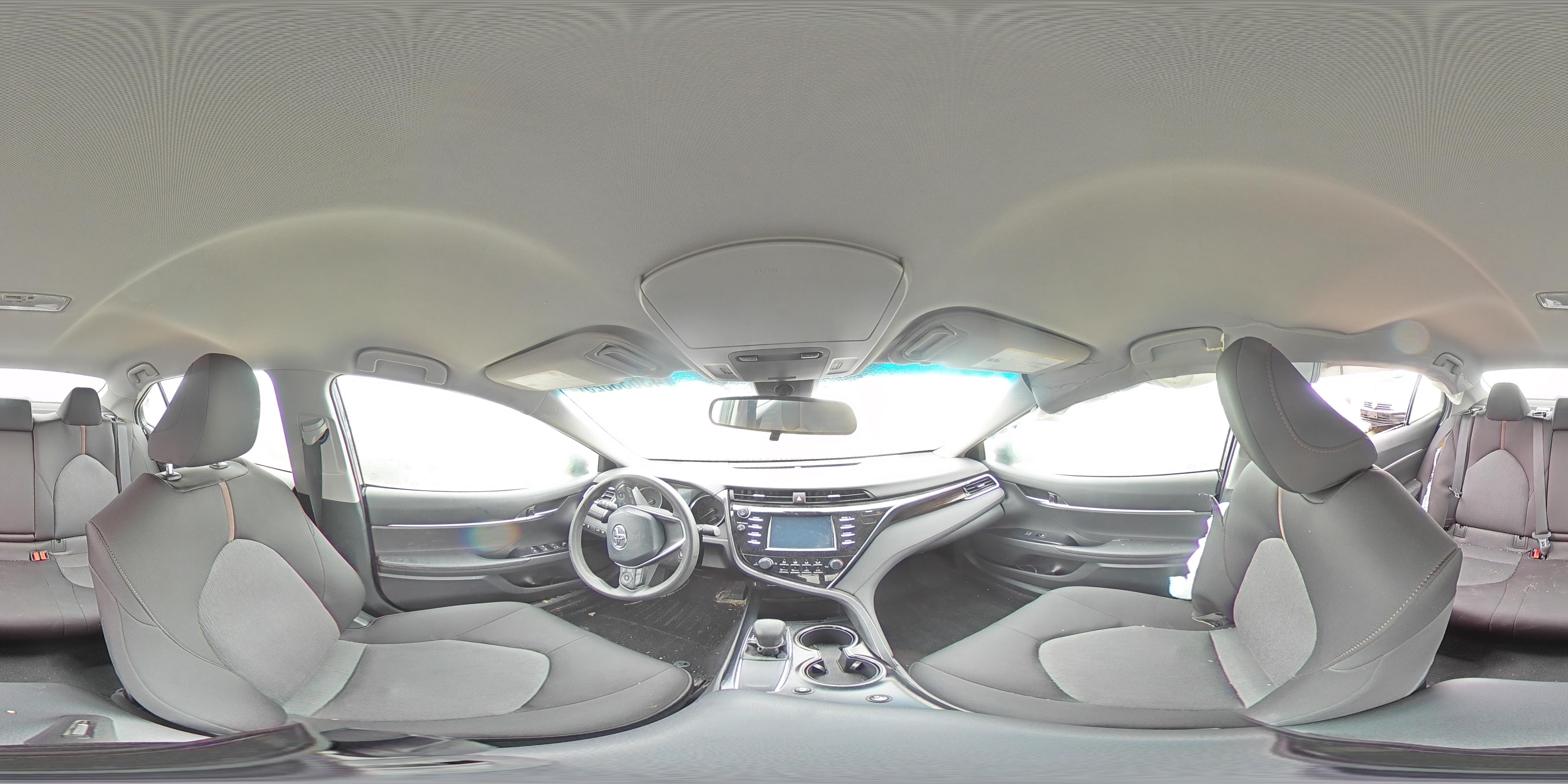 2018 Toyota Camry - Image 13
