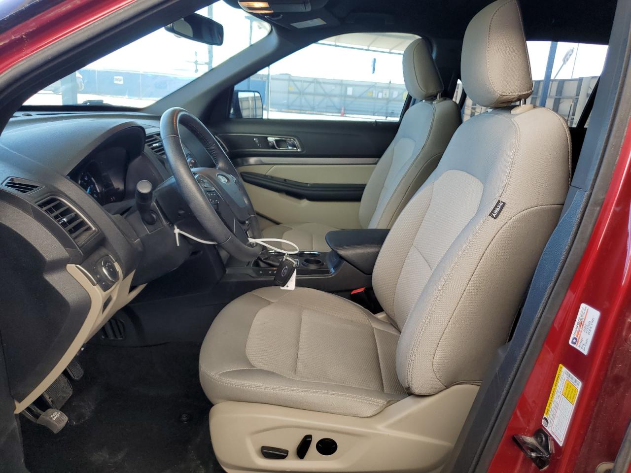 2019 Ford Explorer - Image 7