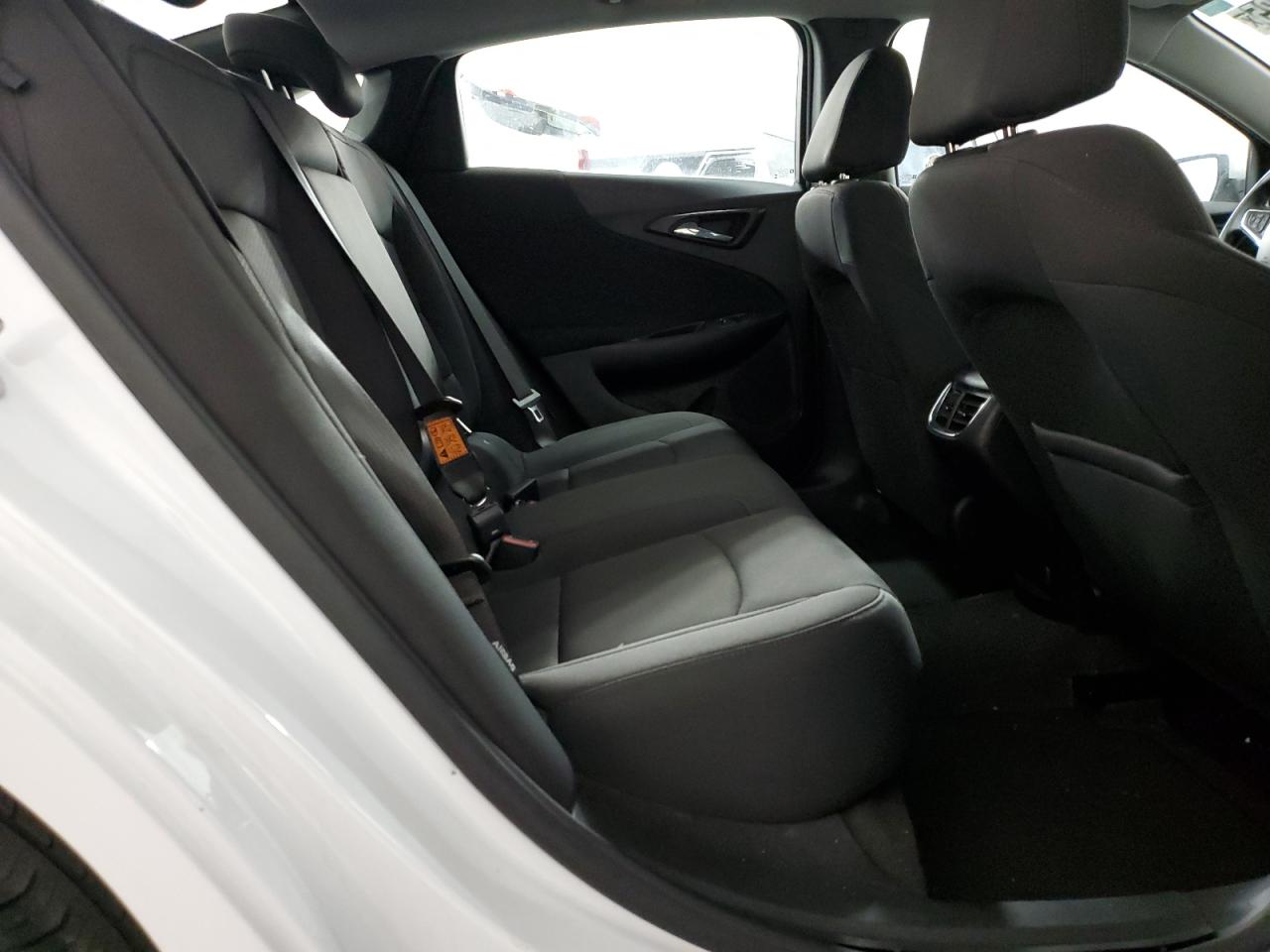 2023 Chevrolet Malibu - Image 10
