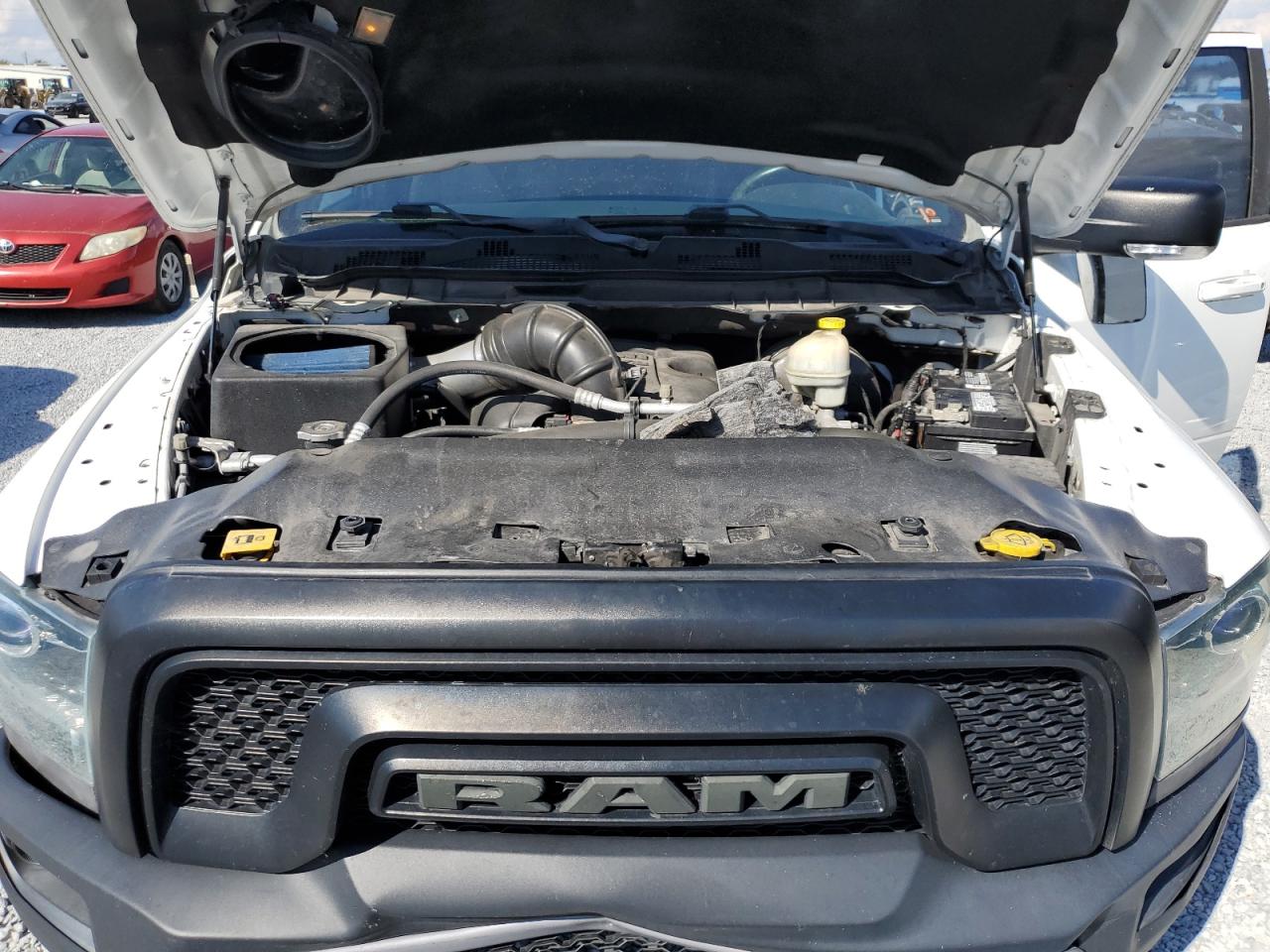 2016 RAM 1500 - Image 11