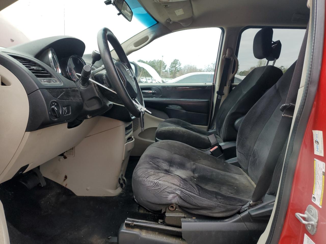 2014 Dodge Caravan - Image 7