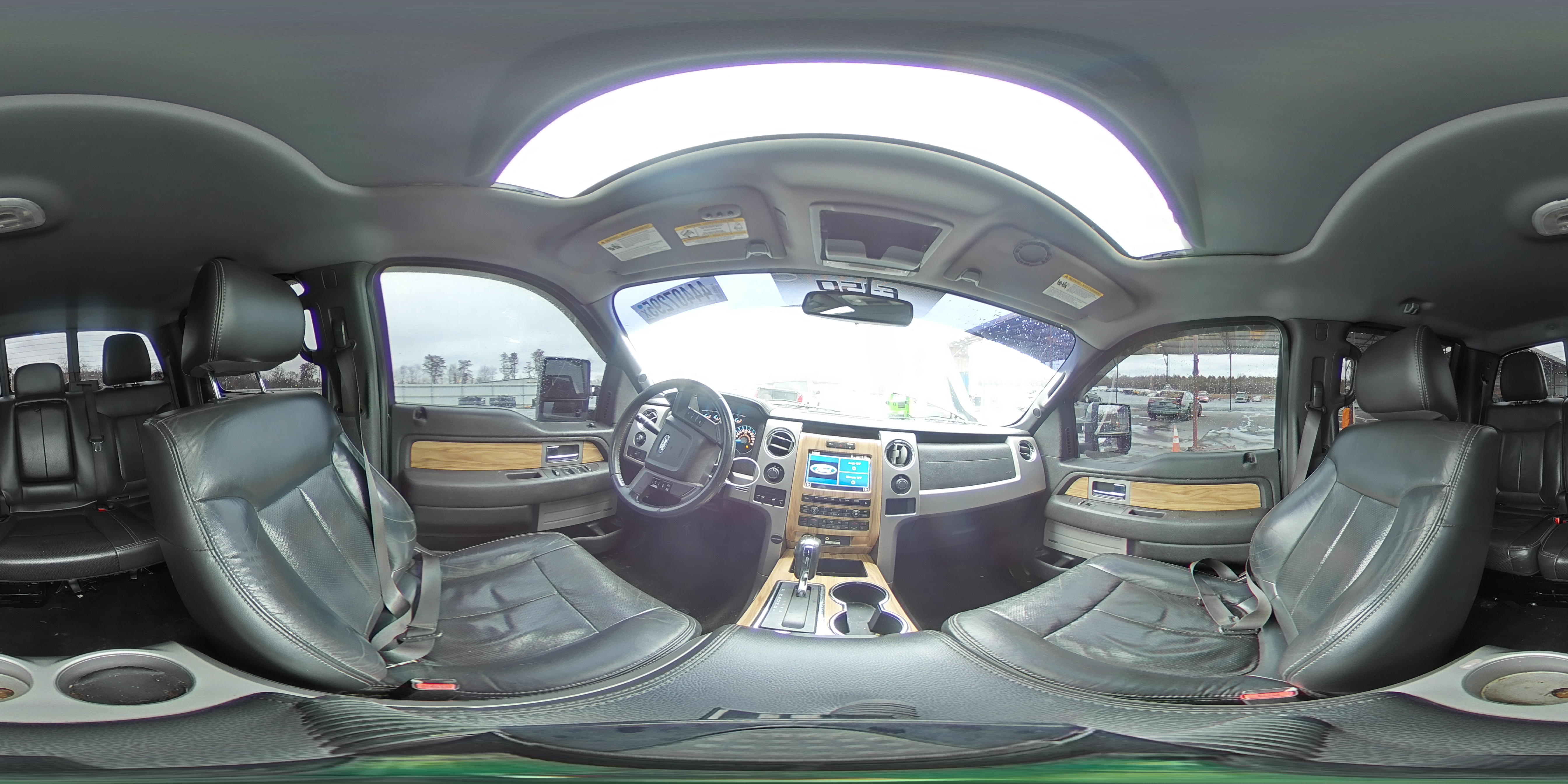 2011 Ford F-150 - Image 12