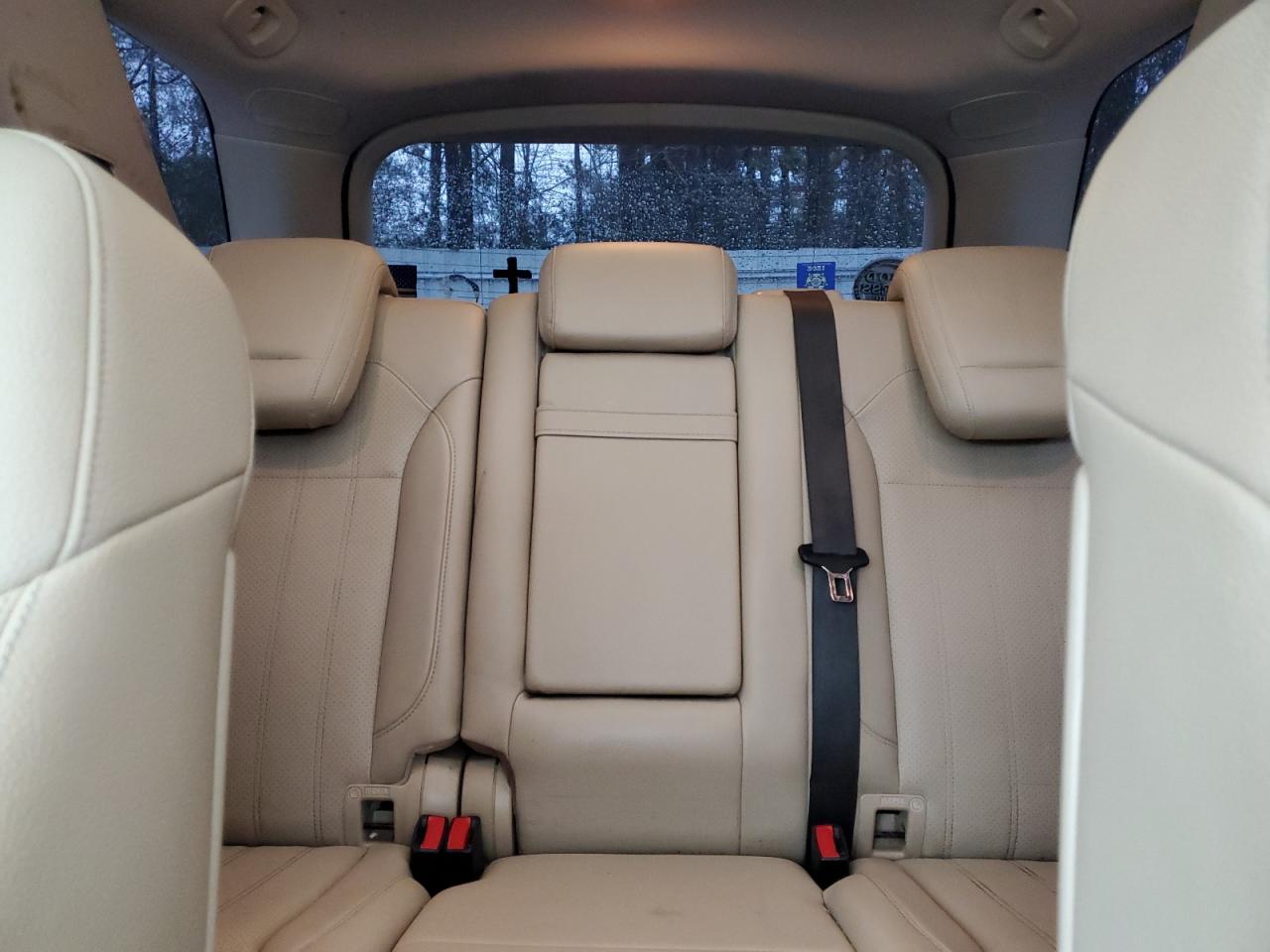 2016 Mercedes-Benz GLE - Image 10