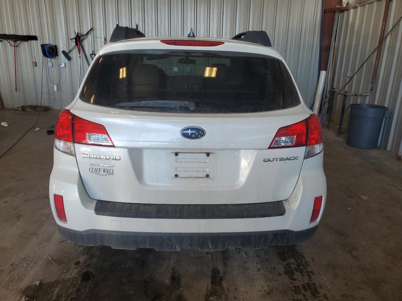 2014 Subaru Outback - Image 6
