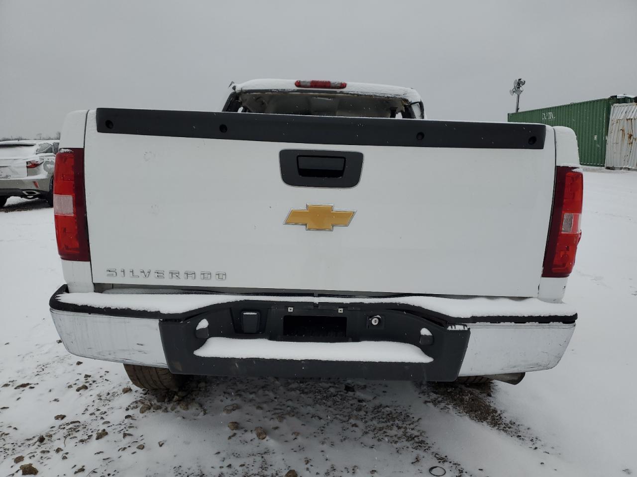 2013 Chevrolet Silverado - Image 6