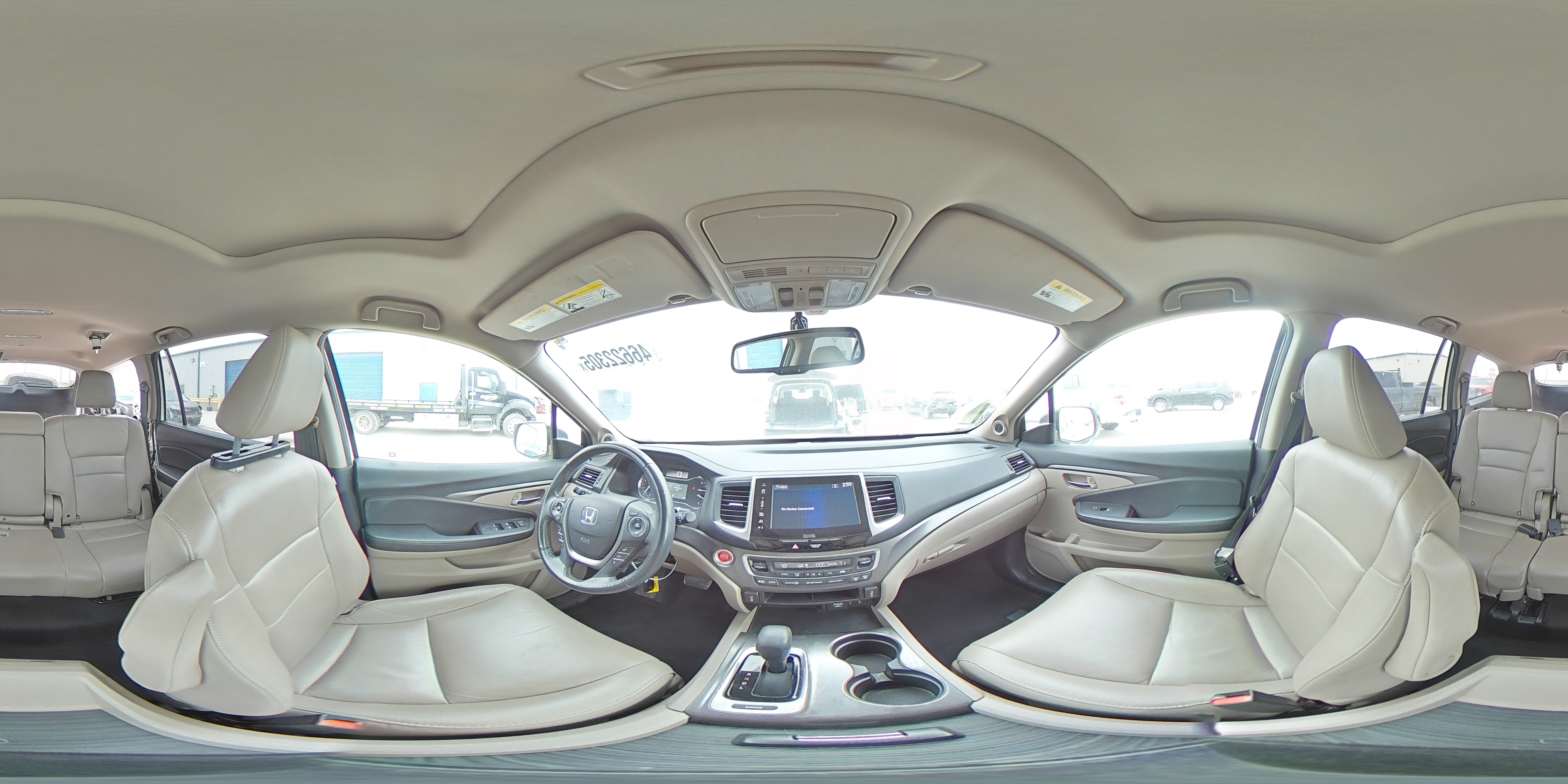2017 Honda Pilot - Image 16