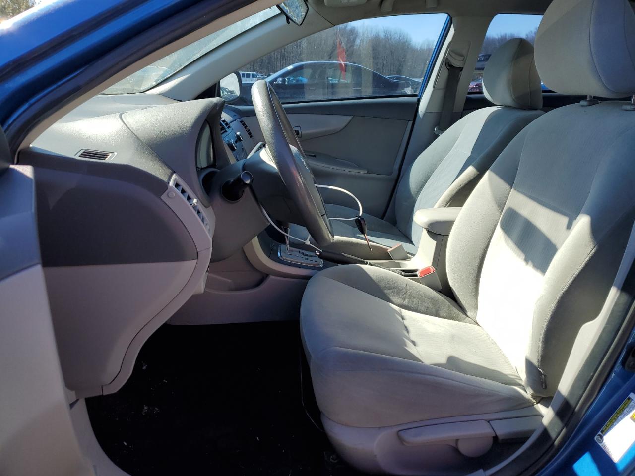 2010 Toyota Corolla - Image 7
