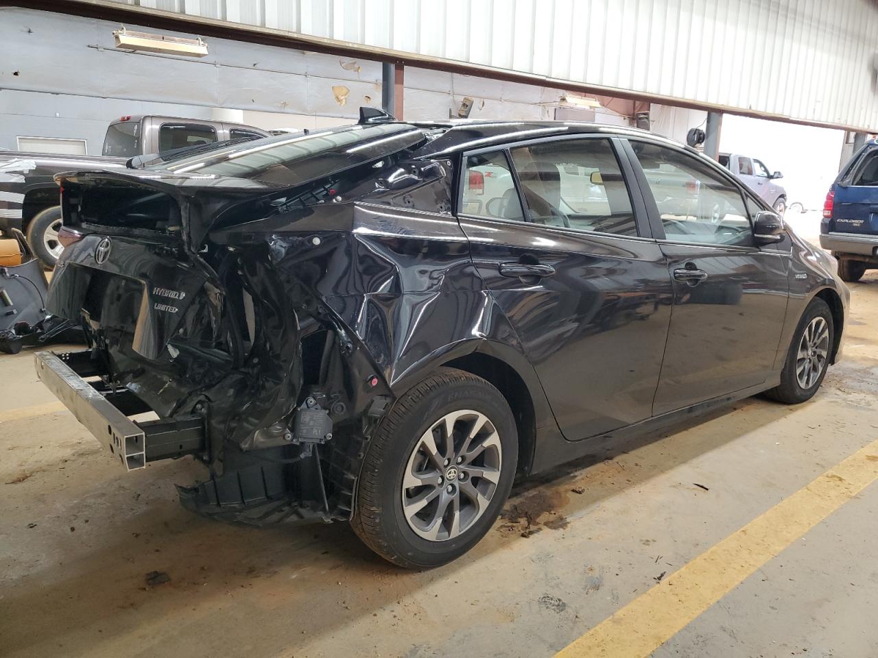 2022 Toyota Prius - Image 3