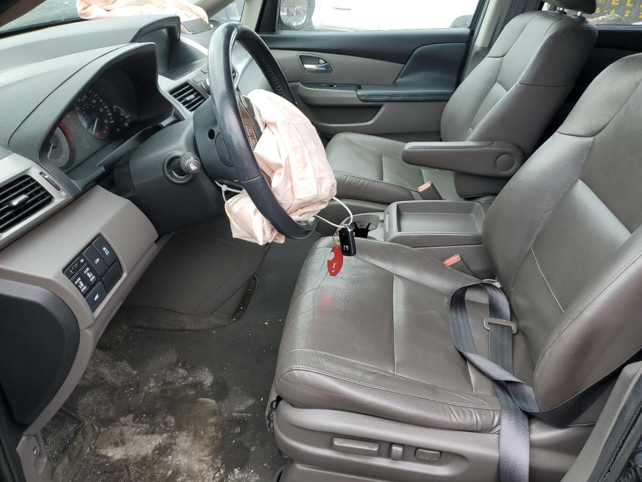2016 Honda Odyssey - Image 7