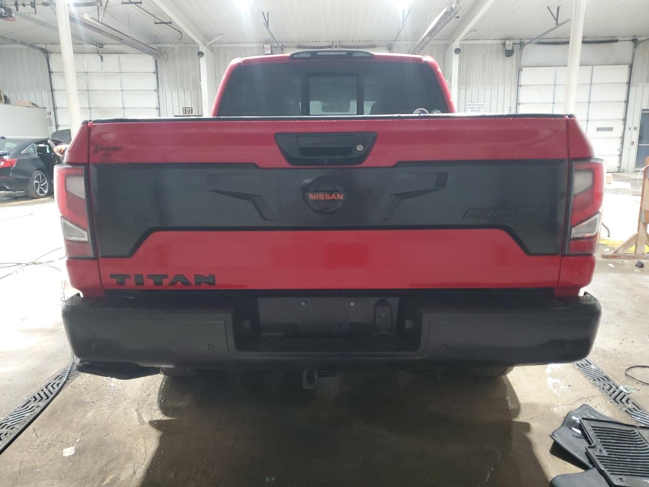 2021 Nissan Titan - Image 6