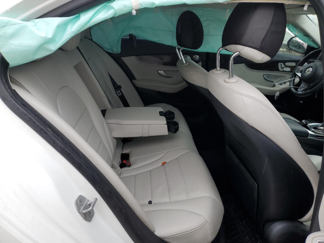 2015 Mercedes-Benz C-klasse - Image 10