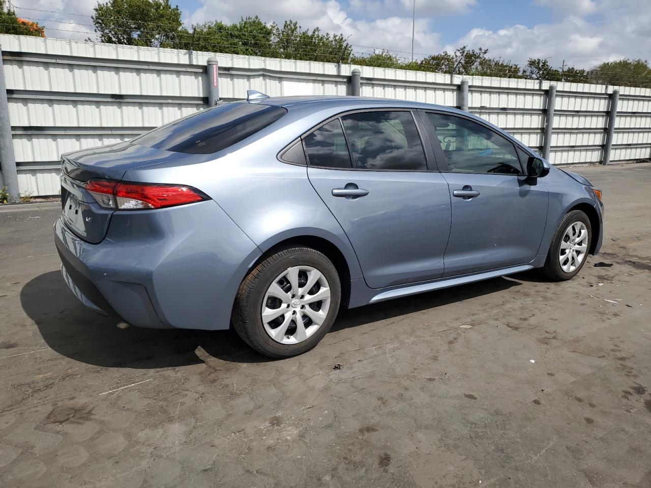 2022 Toyota Corolla - Image 3