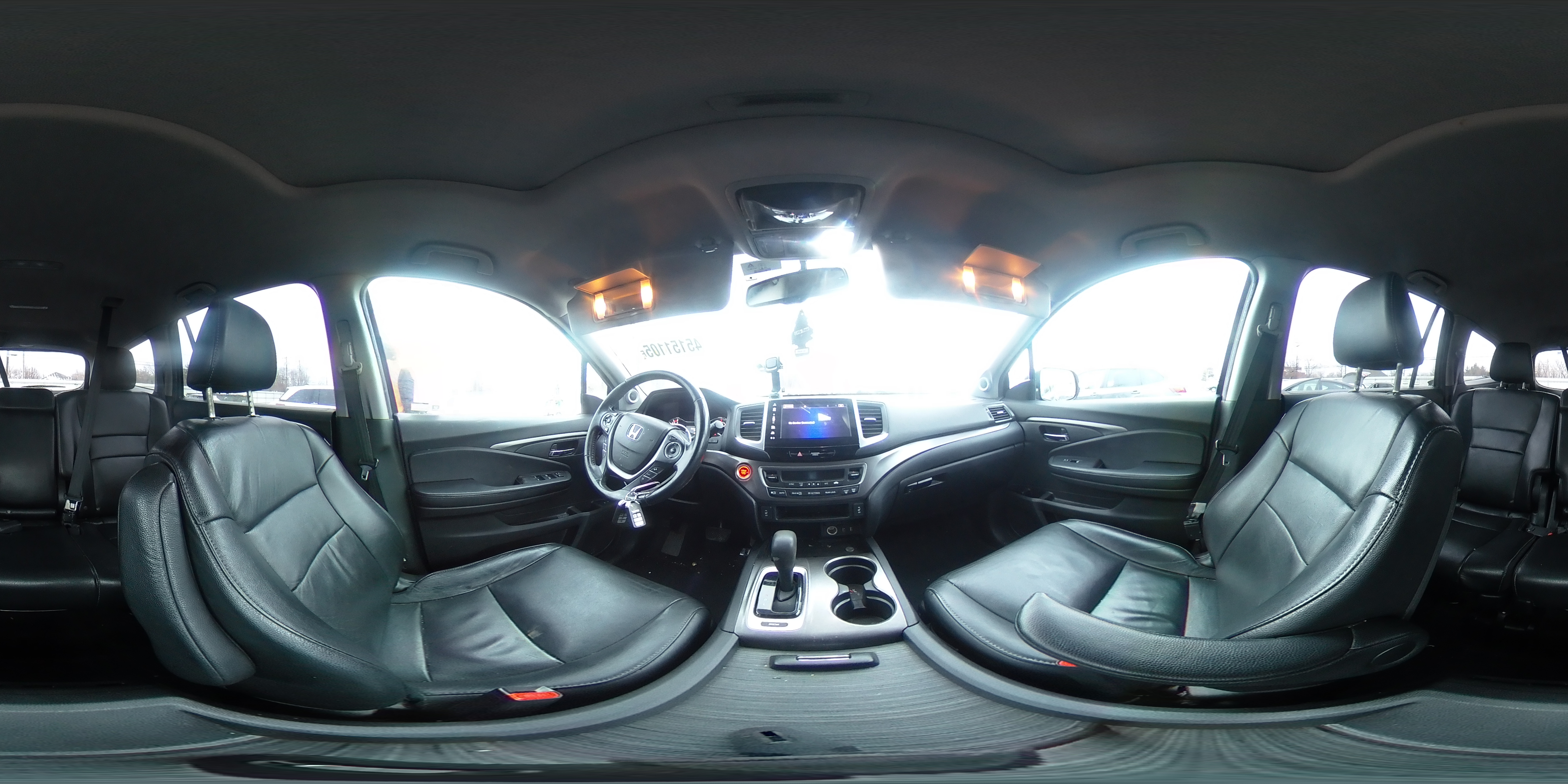 2018 Honda Pilot - Image 14