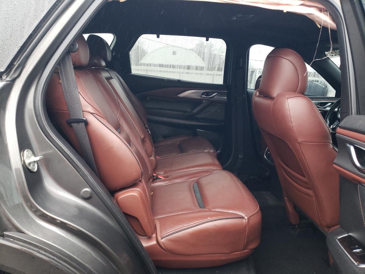 2017 Mazda CX-9 - Image 11