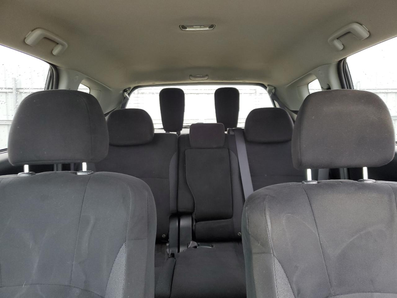 2008 Mitsubishi Outlander - Image 10