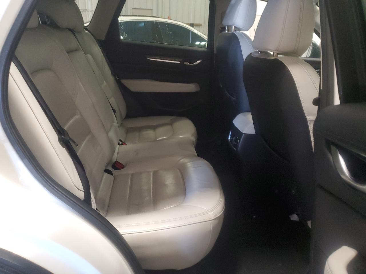 2021 Mazda CX-5 - Image 11