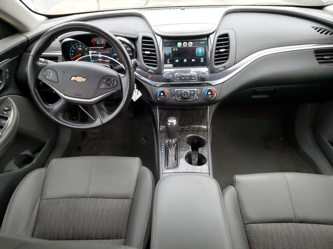 2015 Chevrolet Impala - Image 8